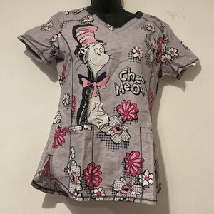 Dr.Seuss’s The Cat In The Hat Scrub Top. Excellent pre~loved condition